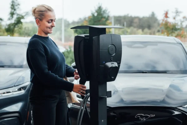 Zaptec Pro MID EV Charger (7kW–22kW) - Image 4