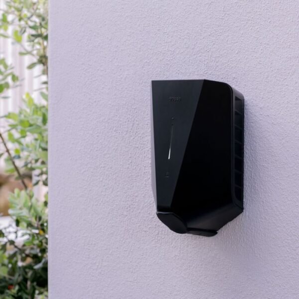 Easee One 7.4 KW Smart EV Charger - Image 4